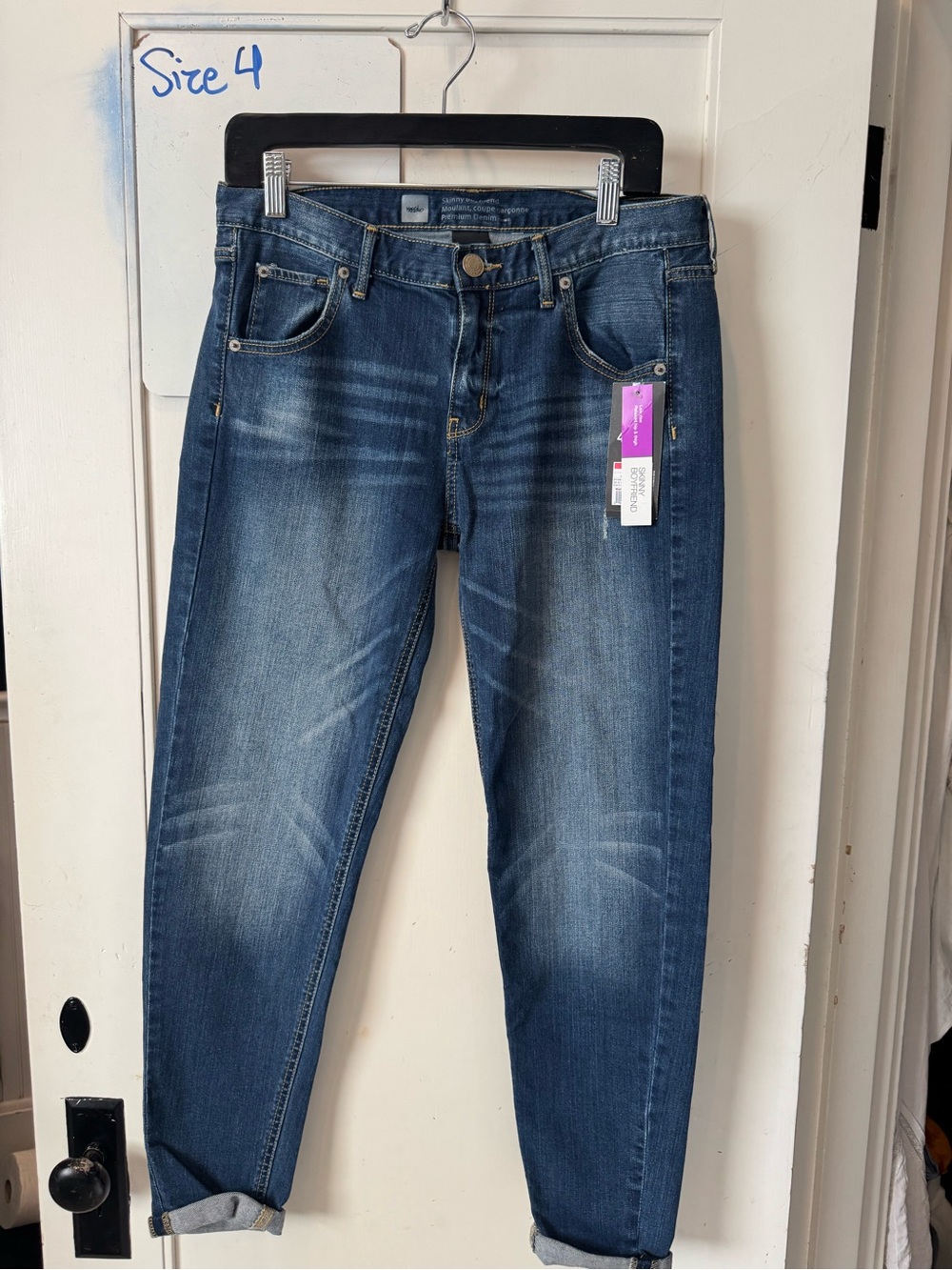 Mossimo Supply Co. Women's Boyfriend Skinny Jeans in Medium Blue Wash